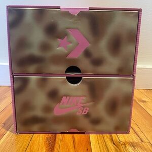Nike SB Dunk Low & Converse CONS AS-1 Pro
Alexis Sablone Chameleon Pack